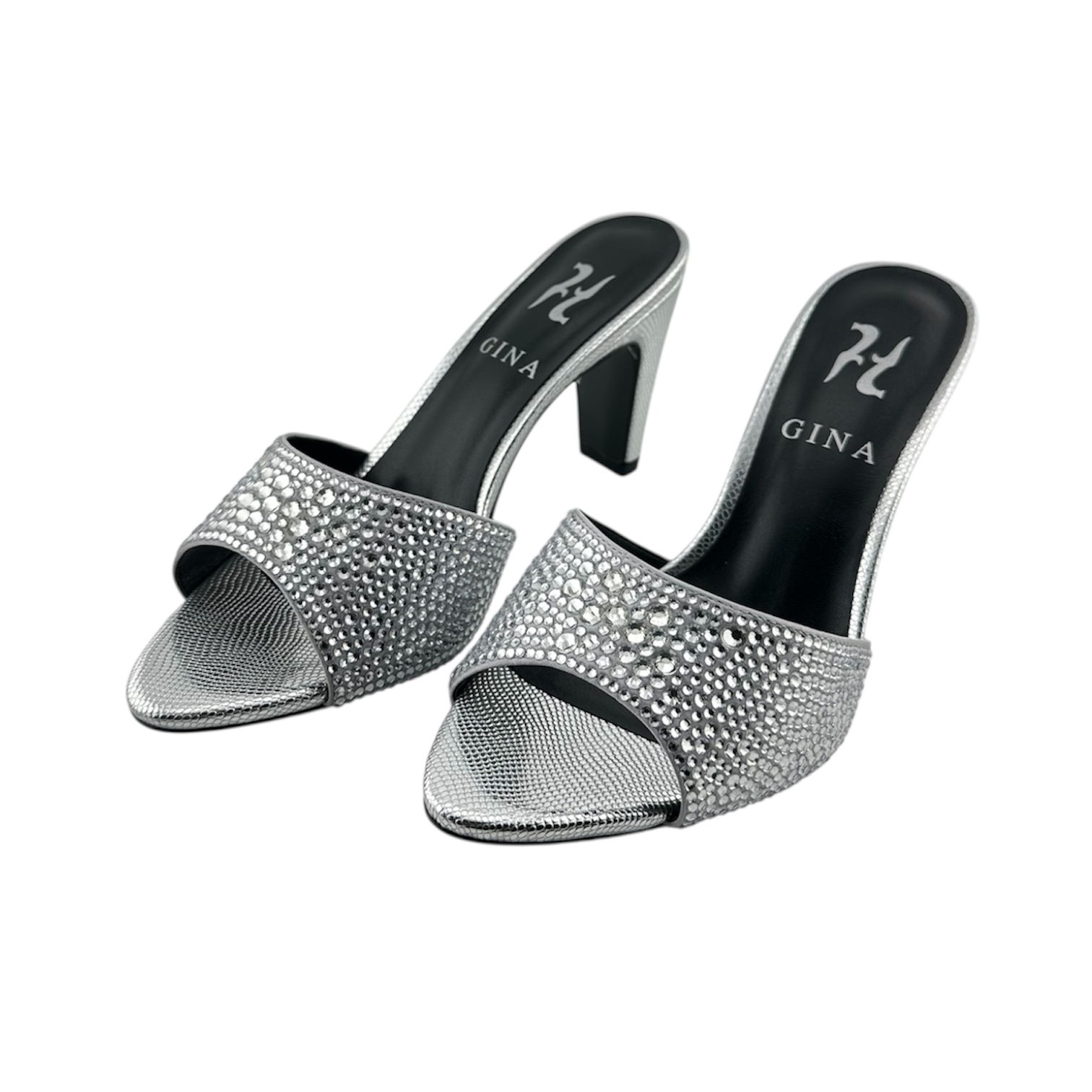 Gina Heel